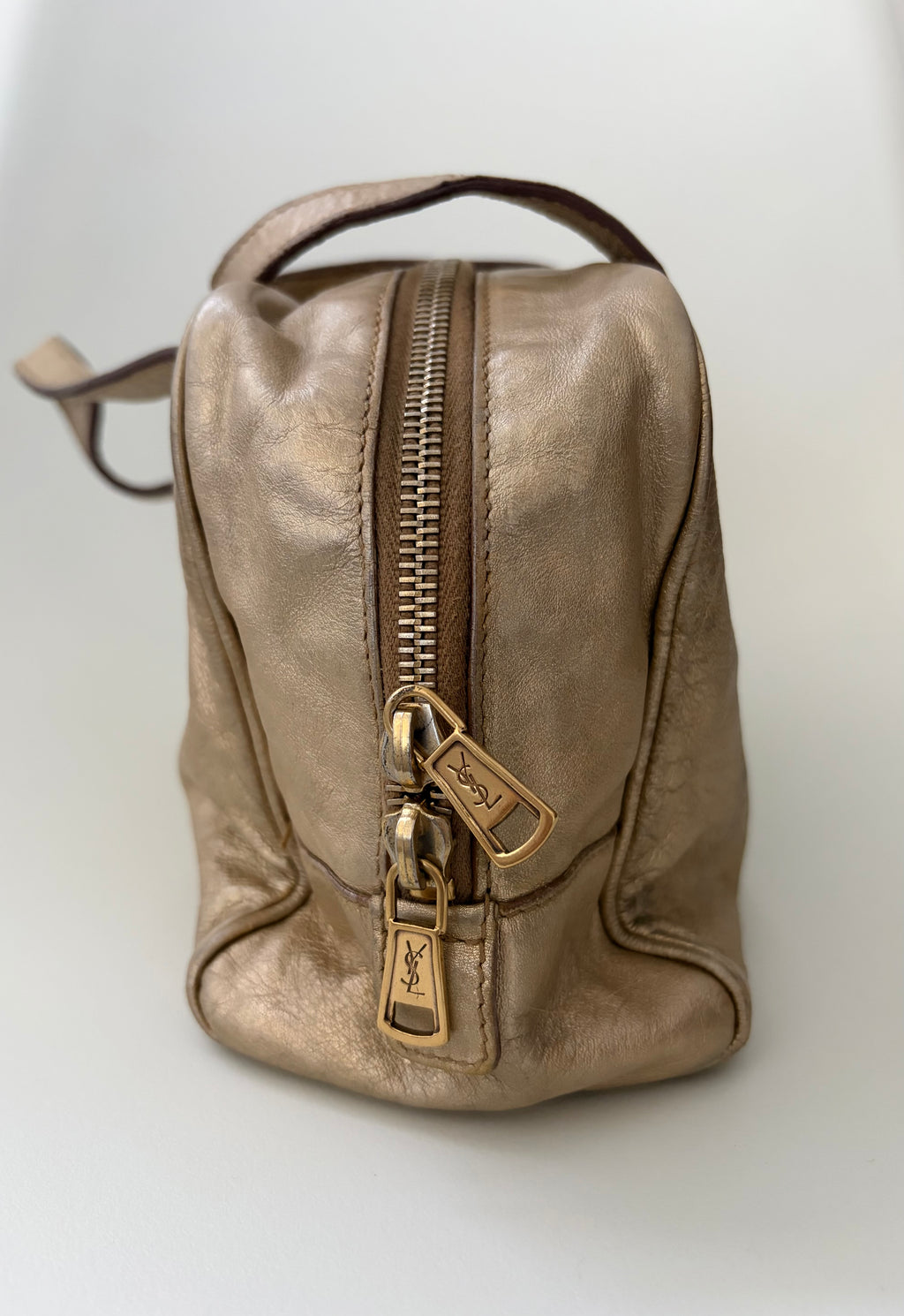 Yves Saint Laurent Easy Bag