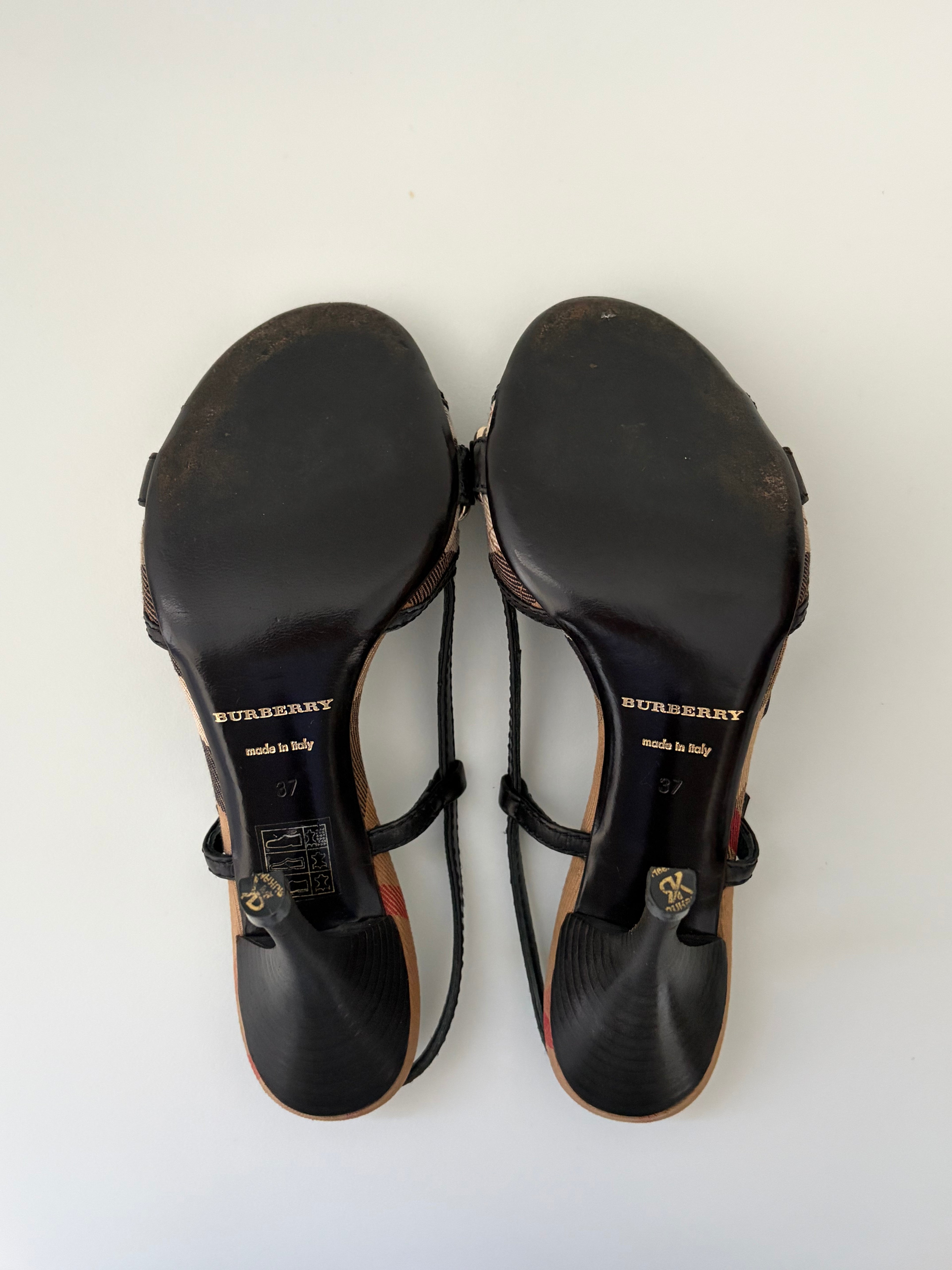 Burberry Kitten Heels